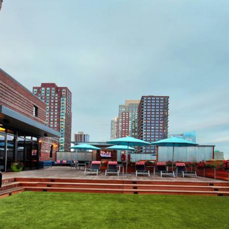 Deedee'S Industrial Lofts Aparthotel Jersey City Exteriör bild